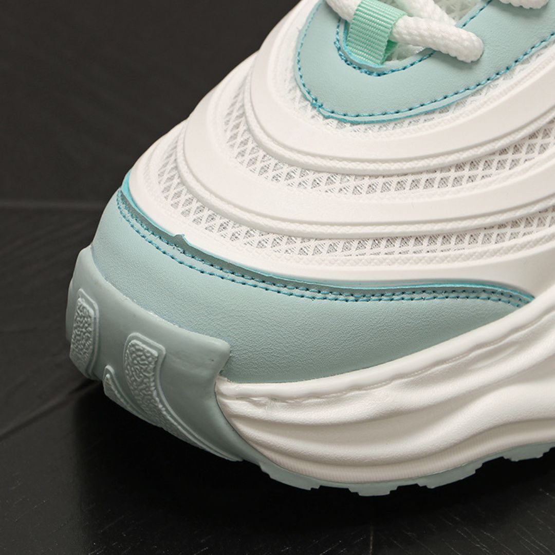 UCUG NEOSTRIDE Unisex Sneakers