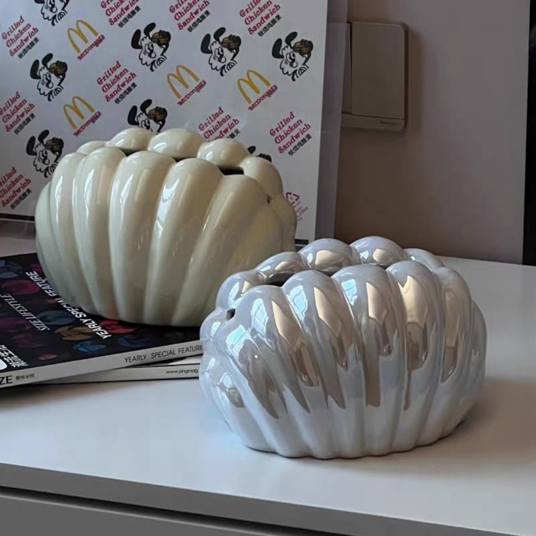 Shell tissue box