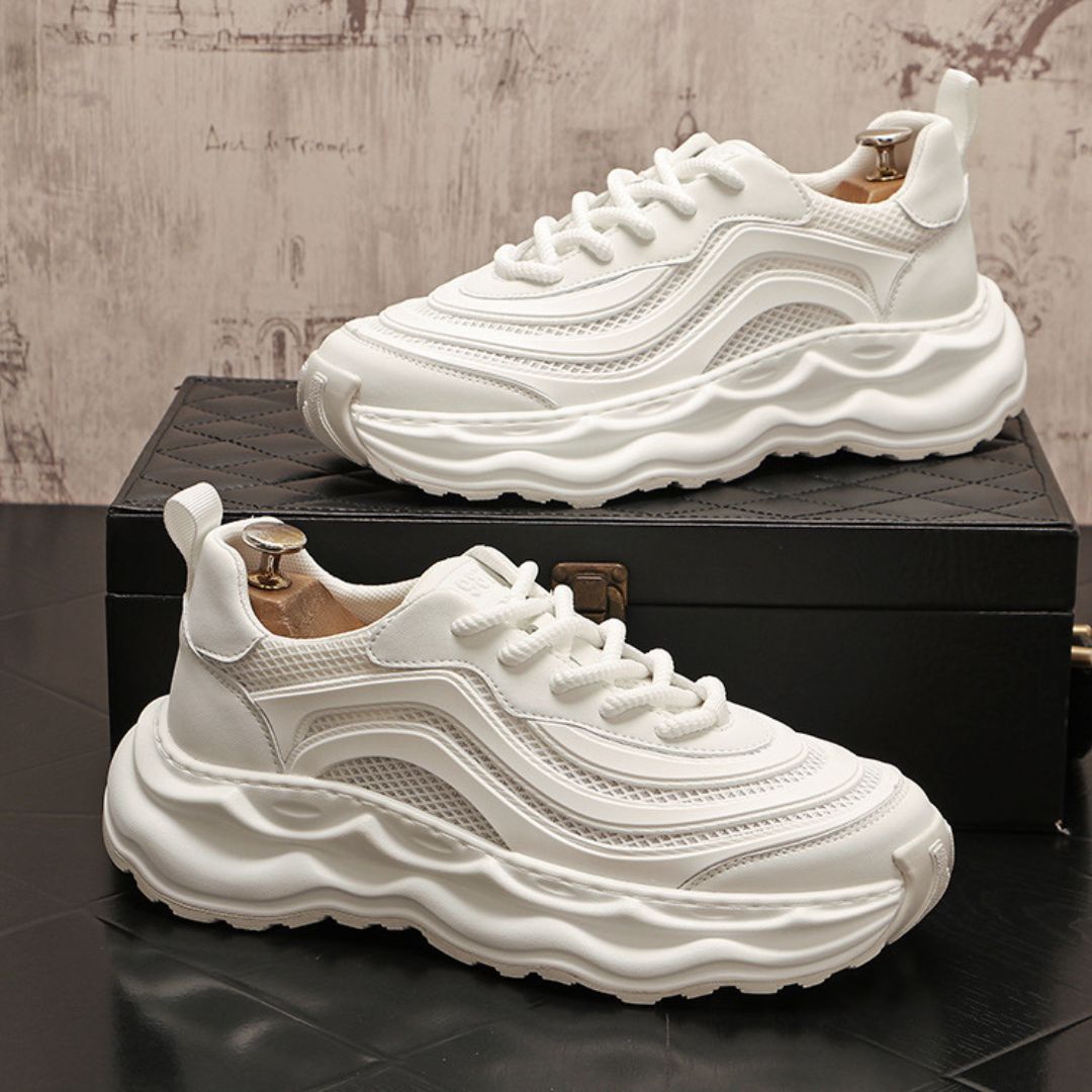 UCUG NEOSTRIDE Unisex Sneakers