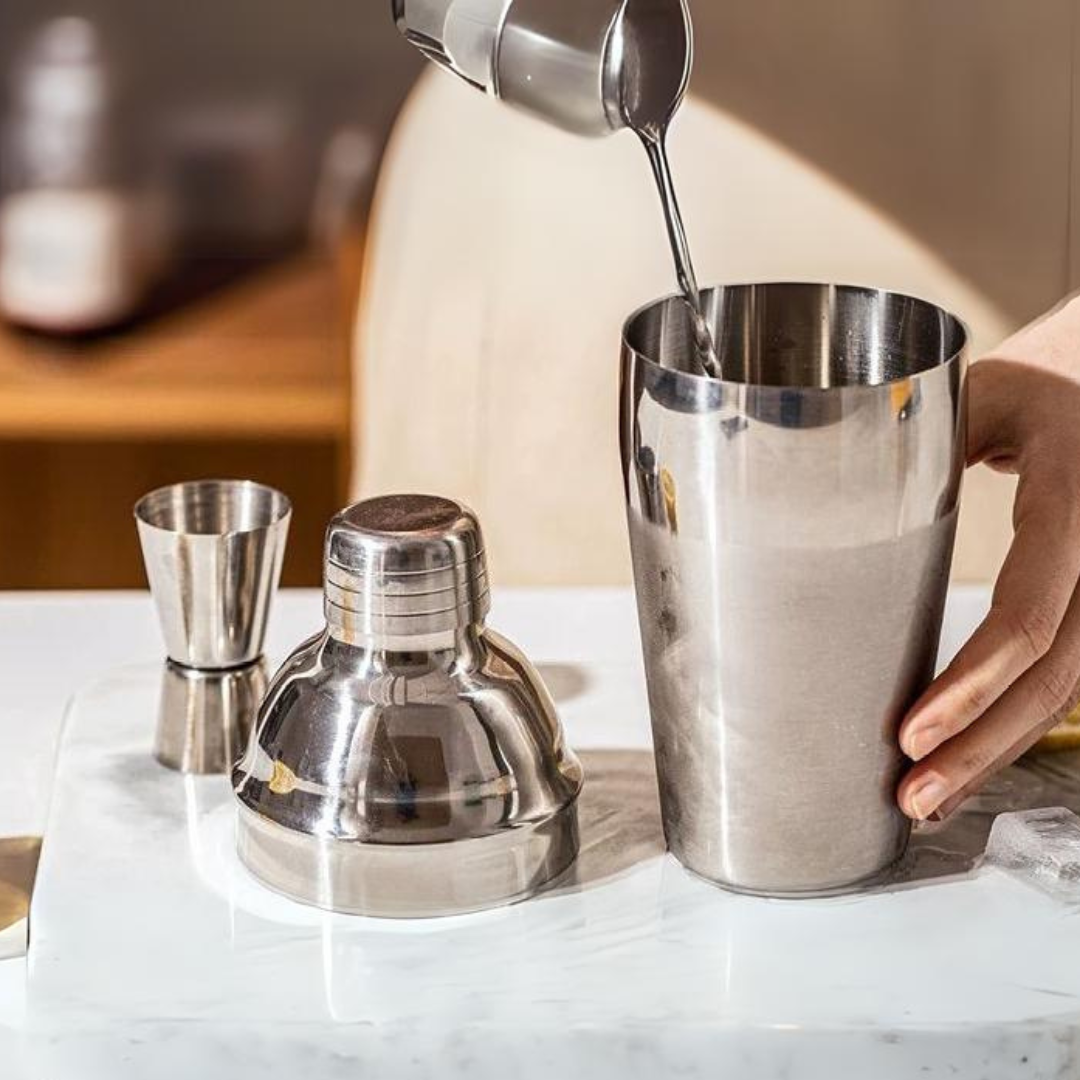 The 5 pcs drinks maker set