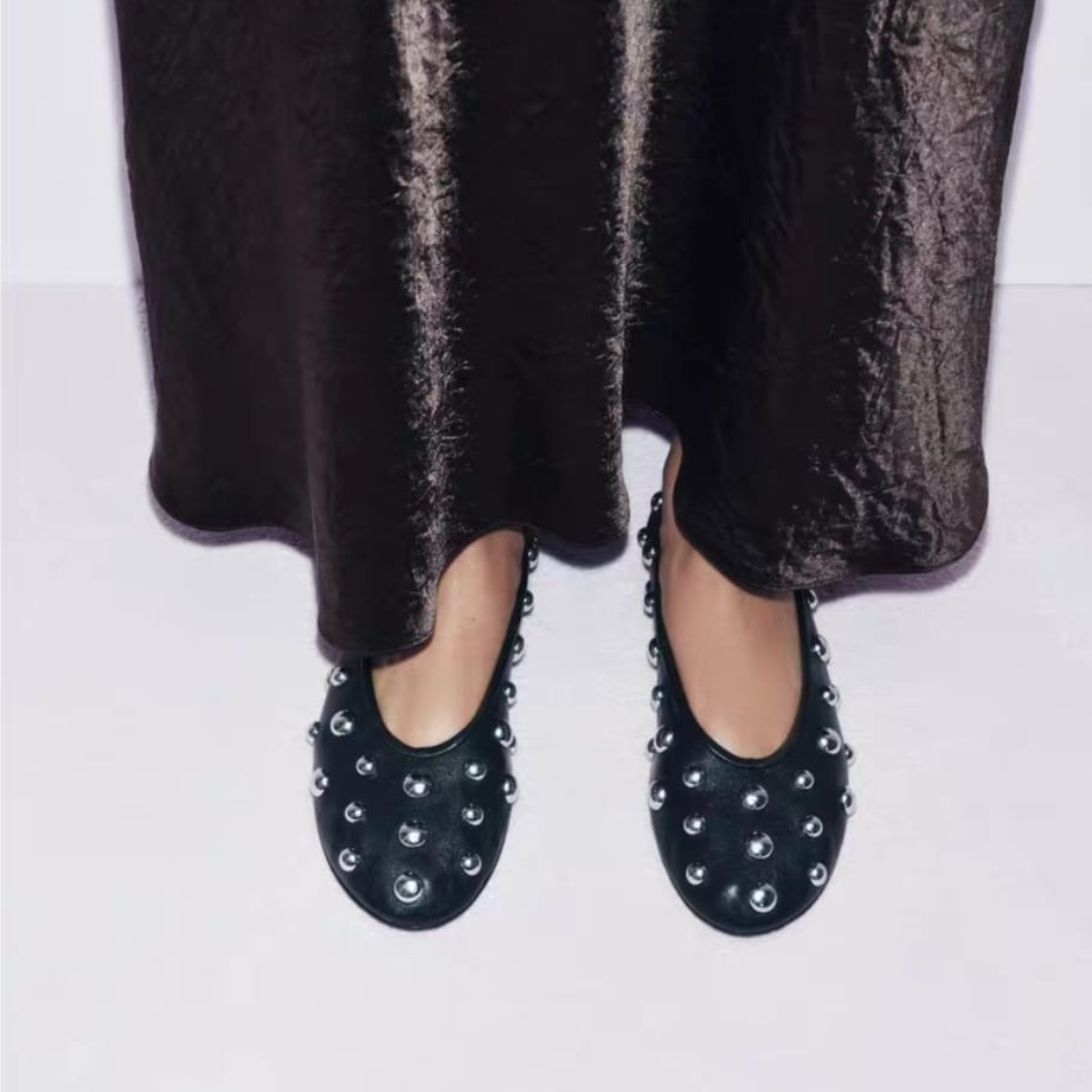 Studs ballerina