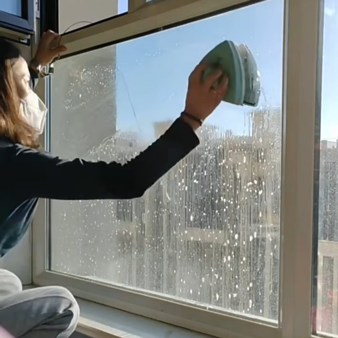 Double face Glass cleaner