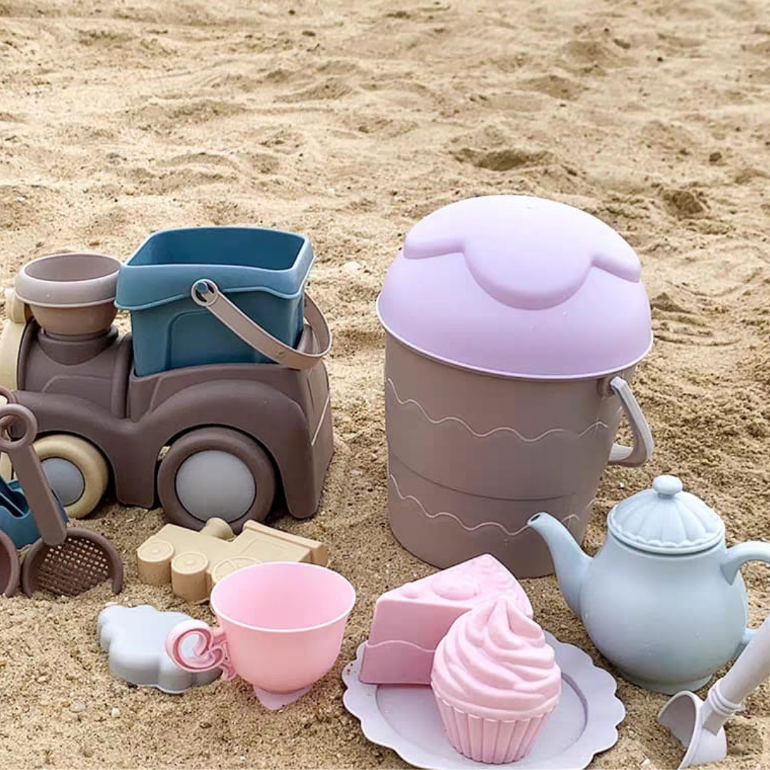 Beachy play set