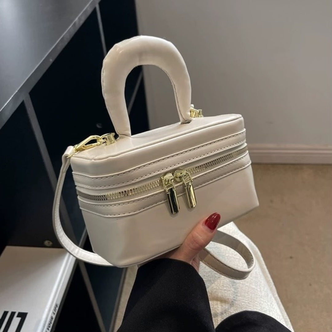 The Bedelia Bag