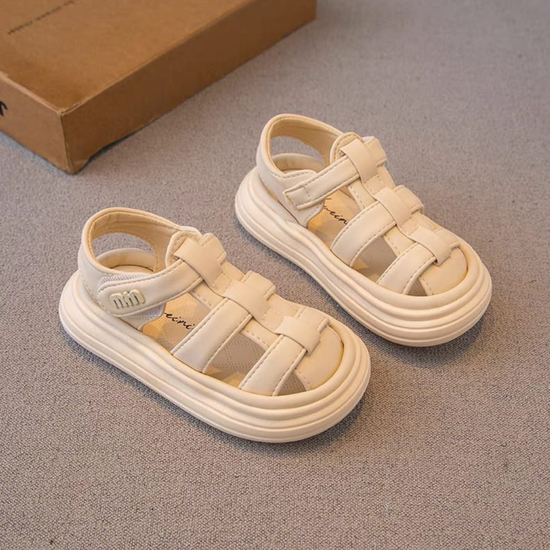 Miam sandals