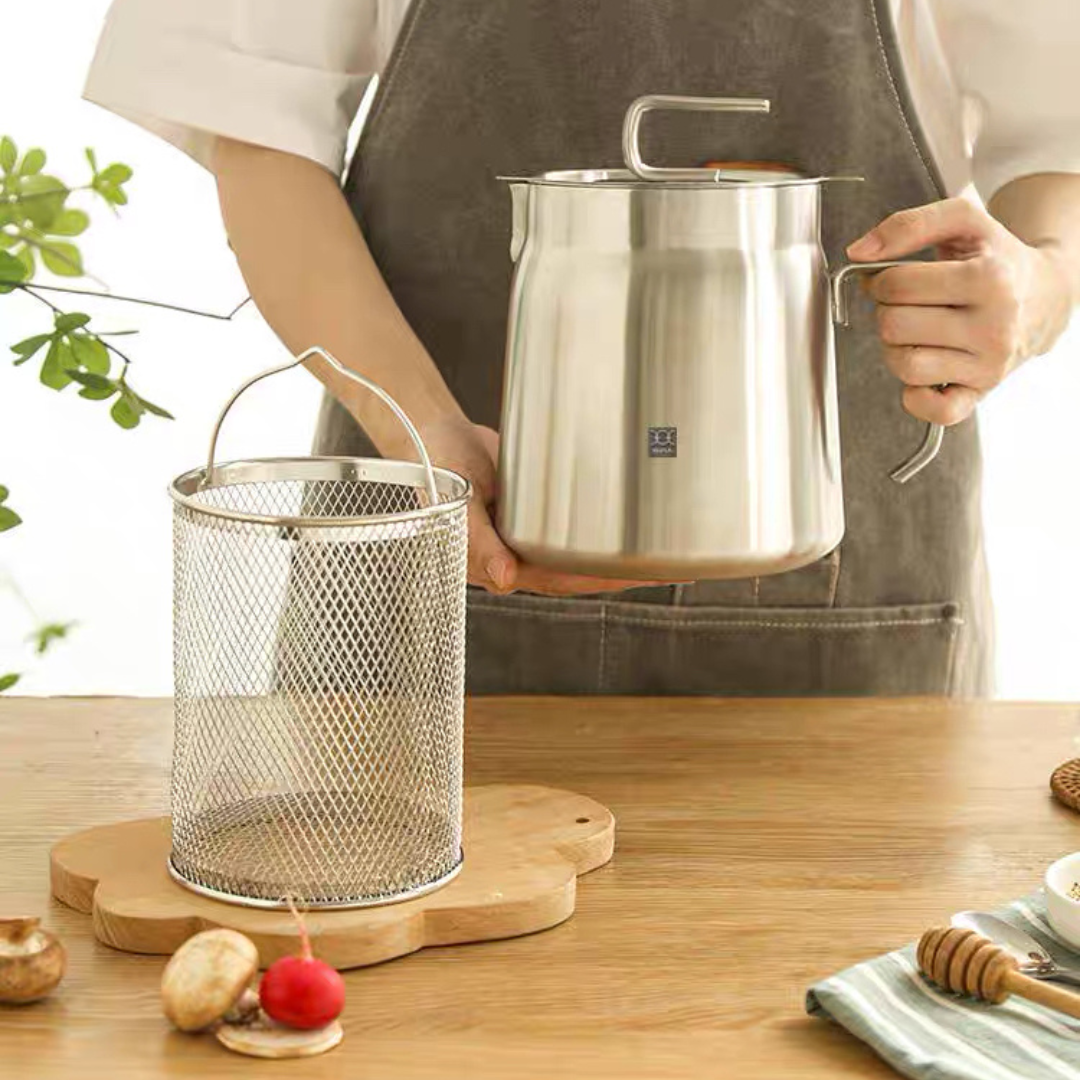 3 in 1 Fryer Oil With Strainer