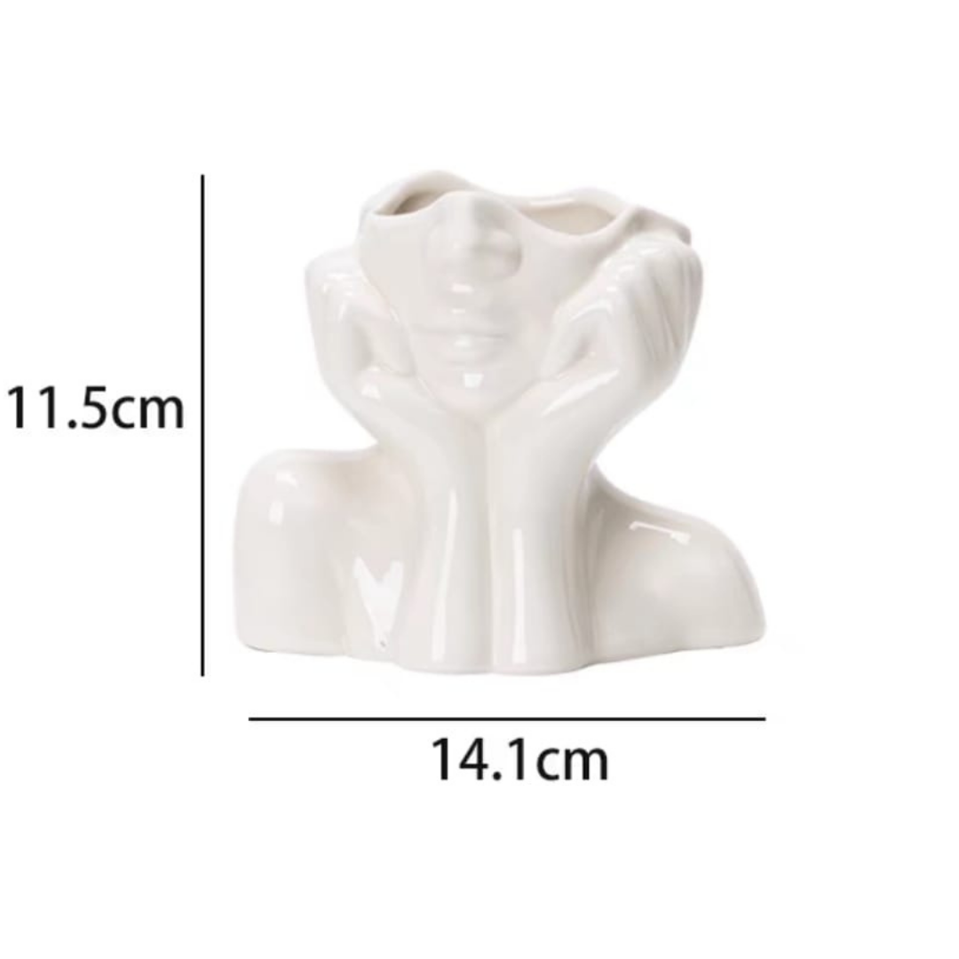 Feminine table vase
