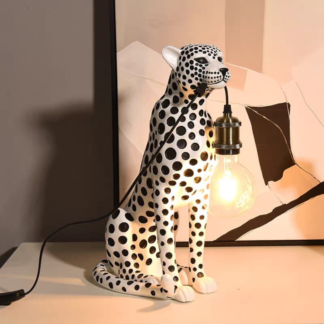 Leopard table lamp