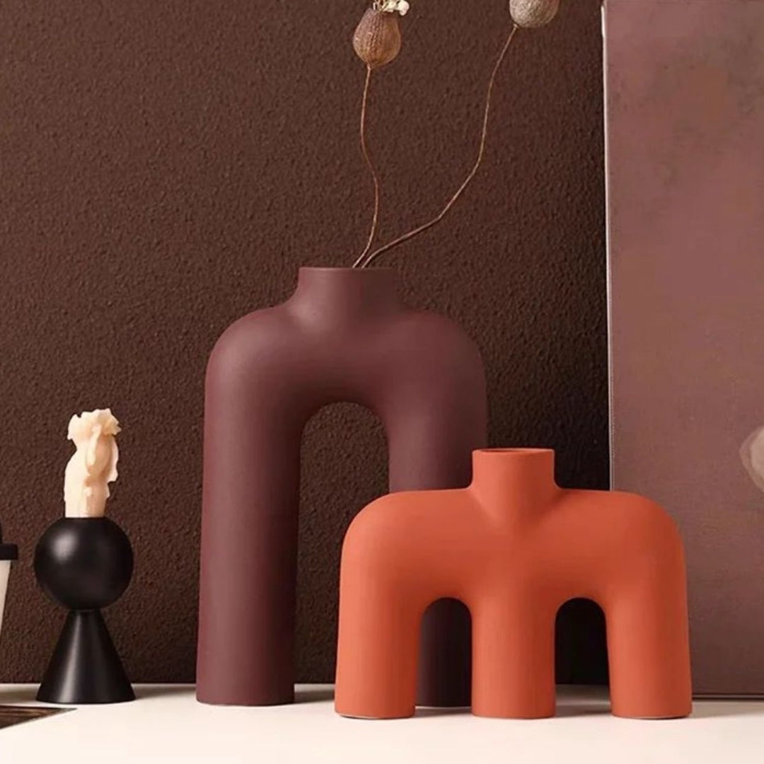 Statuette Vase