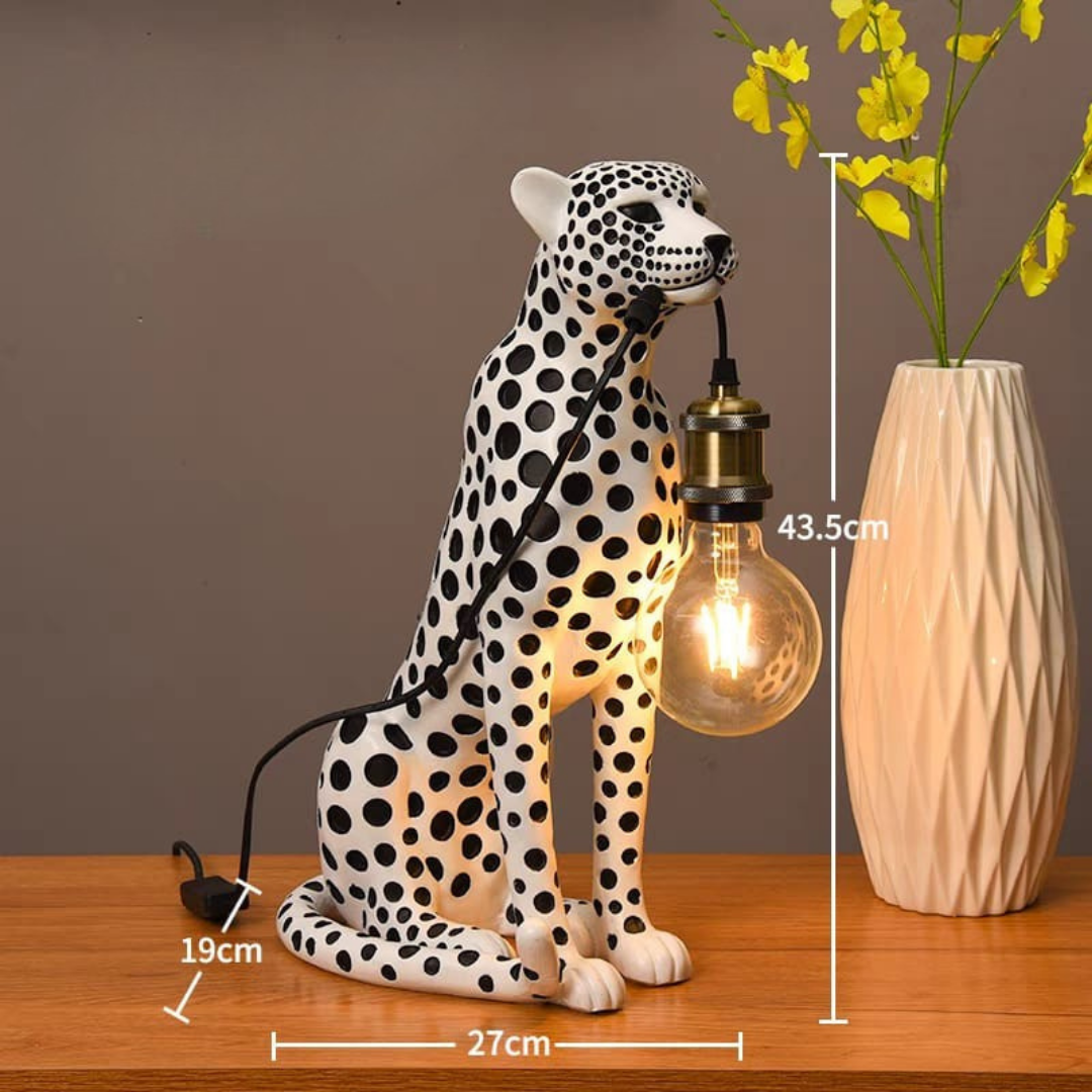 Leopard table lamp