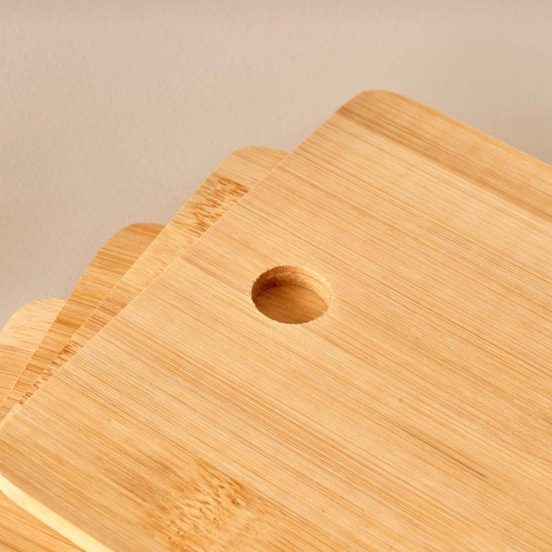 Cutting Board with Stand