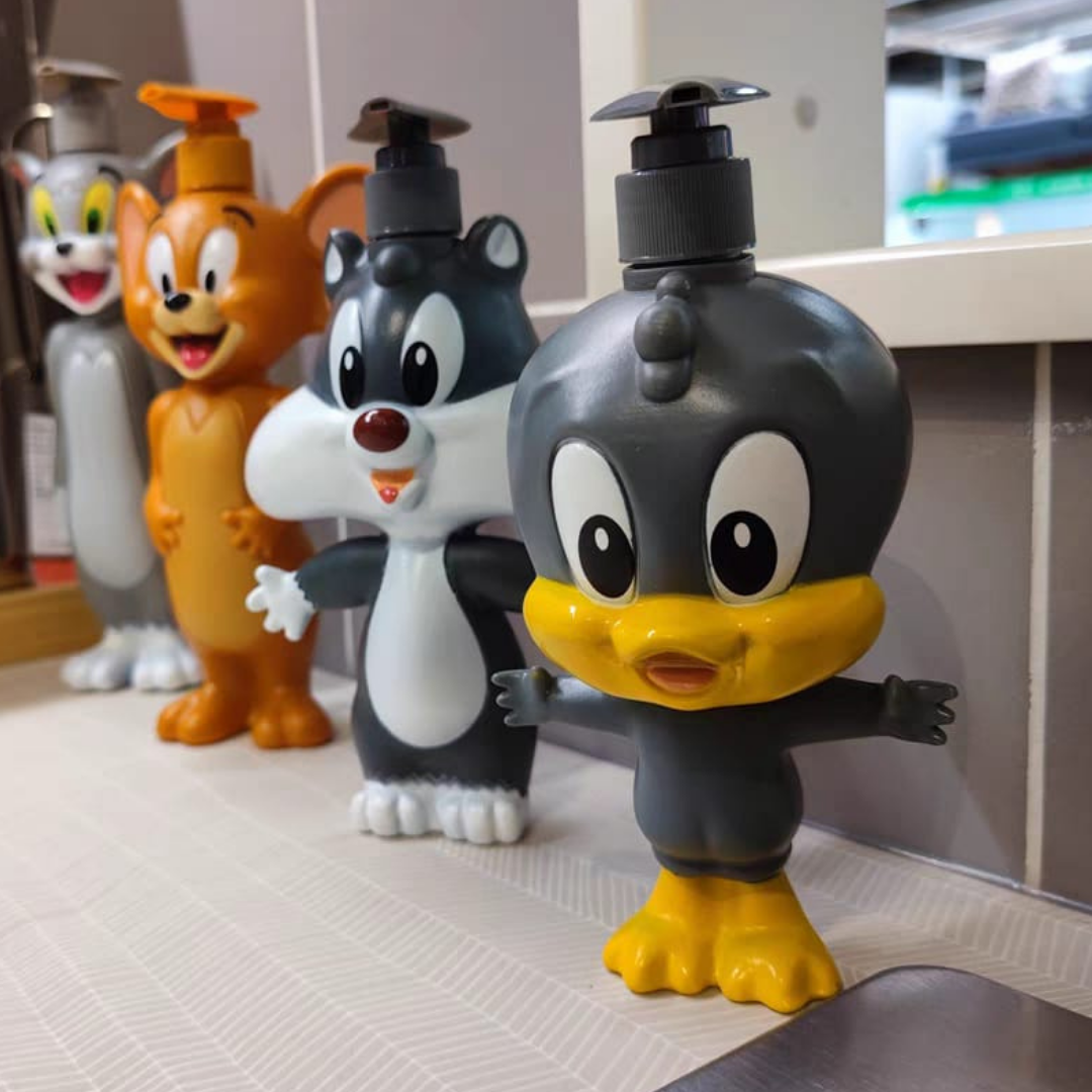 Tom and Jerry dispensers