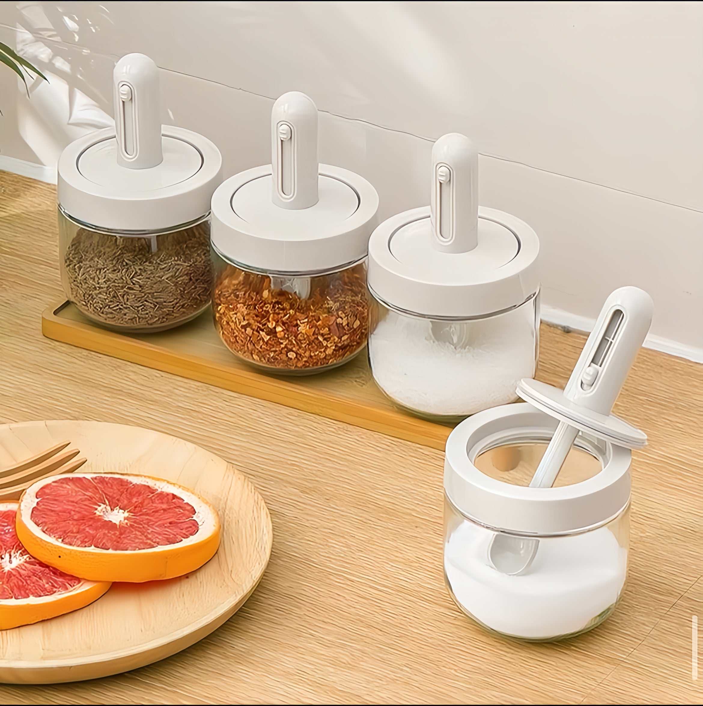 Condiment container seasoning box with Lid and spoon