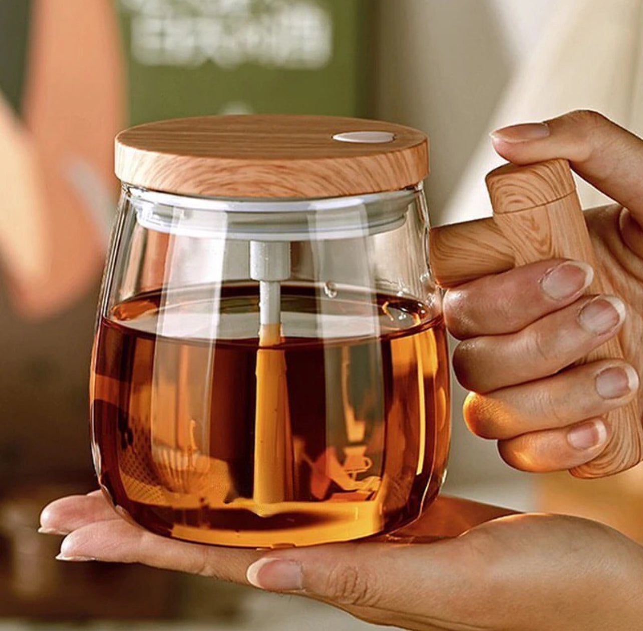 Automatic Stirring Glass Cup