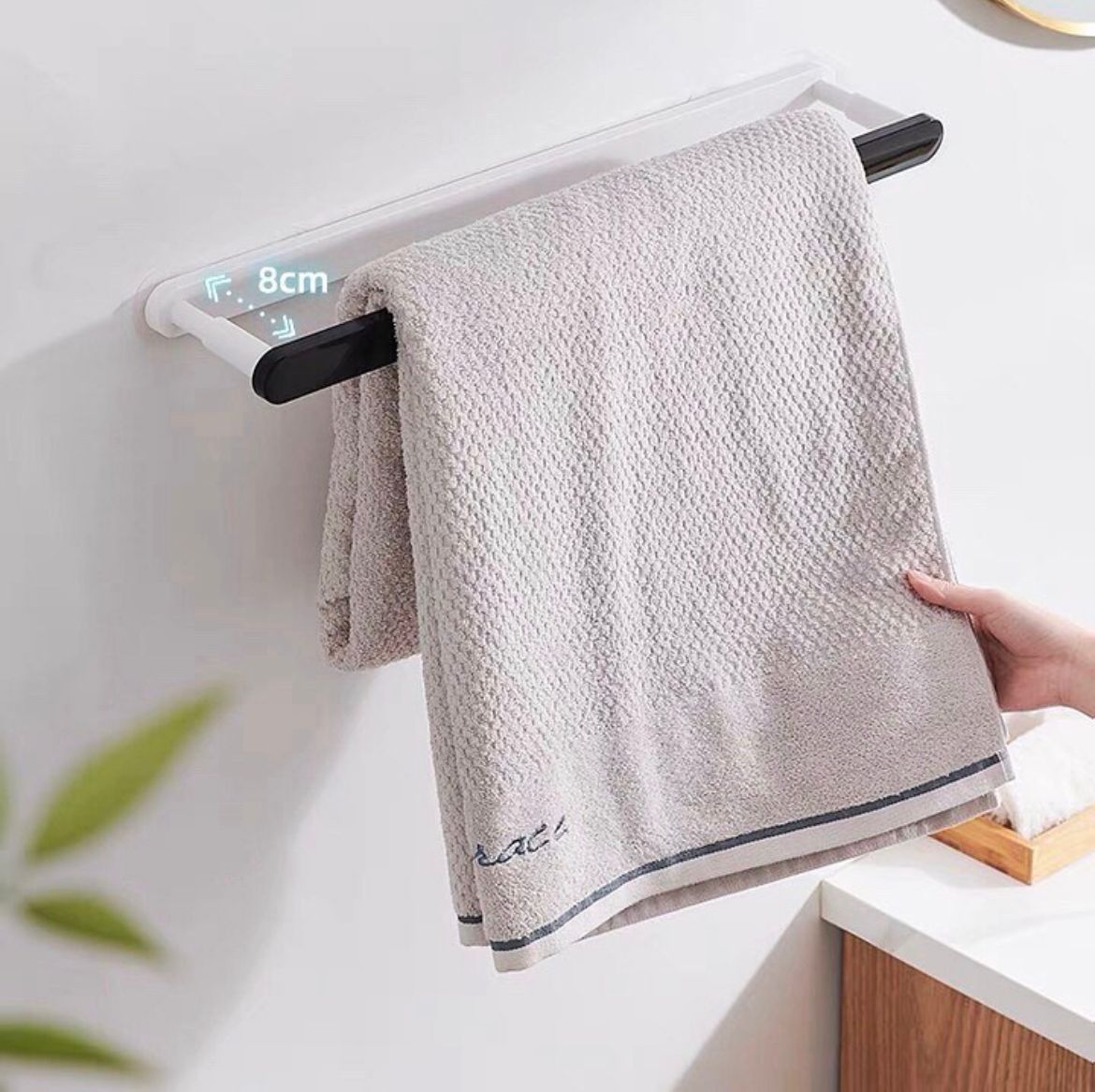 Ecoco Towel Bar with Clips