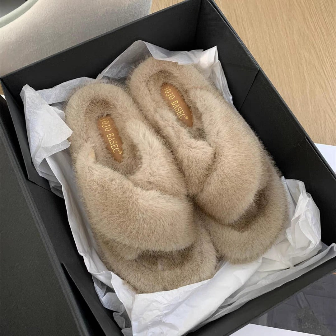 Foura slippers