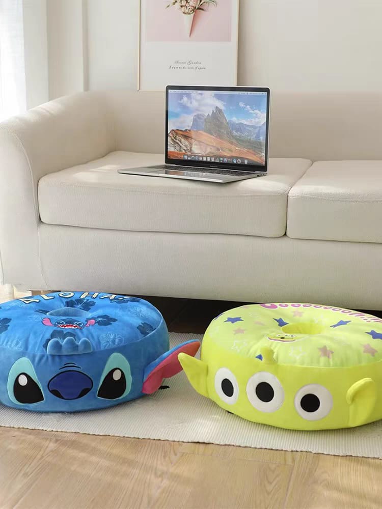 Stich Cushion