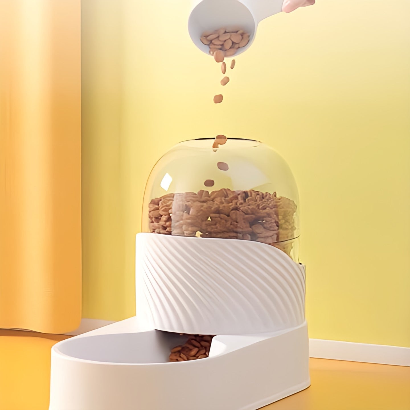 Food & Water Dispenser