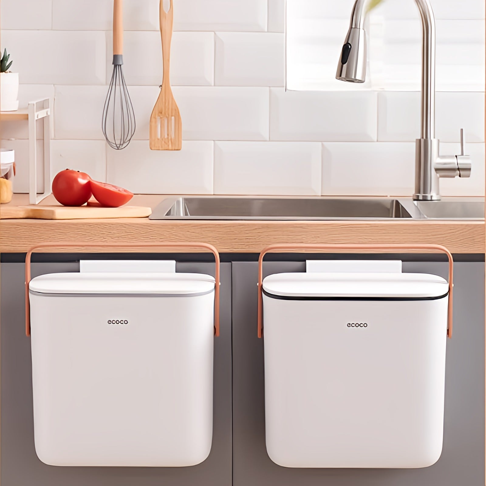Ecoco Hanging Trash Bin