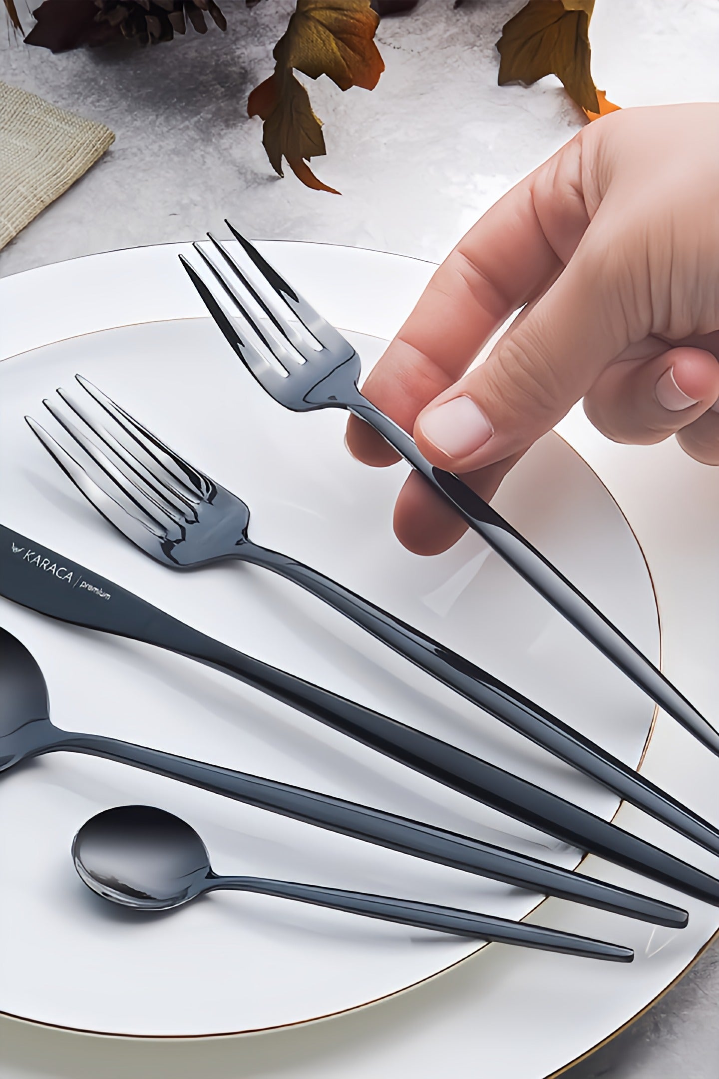 Black Cutlery Set