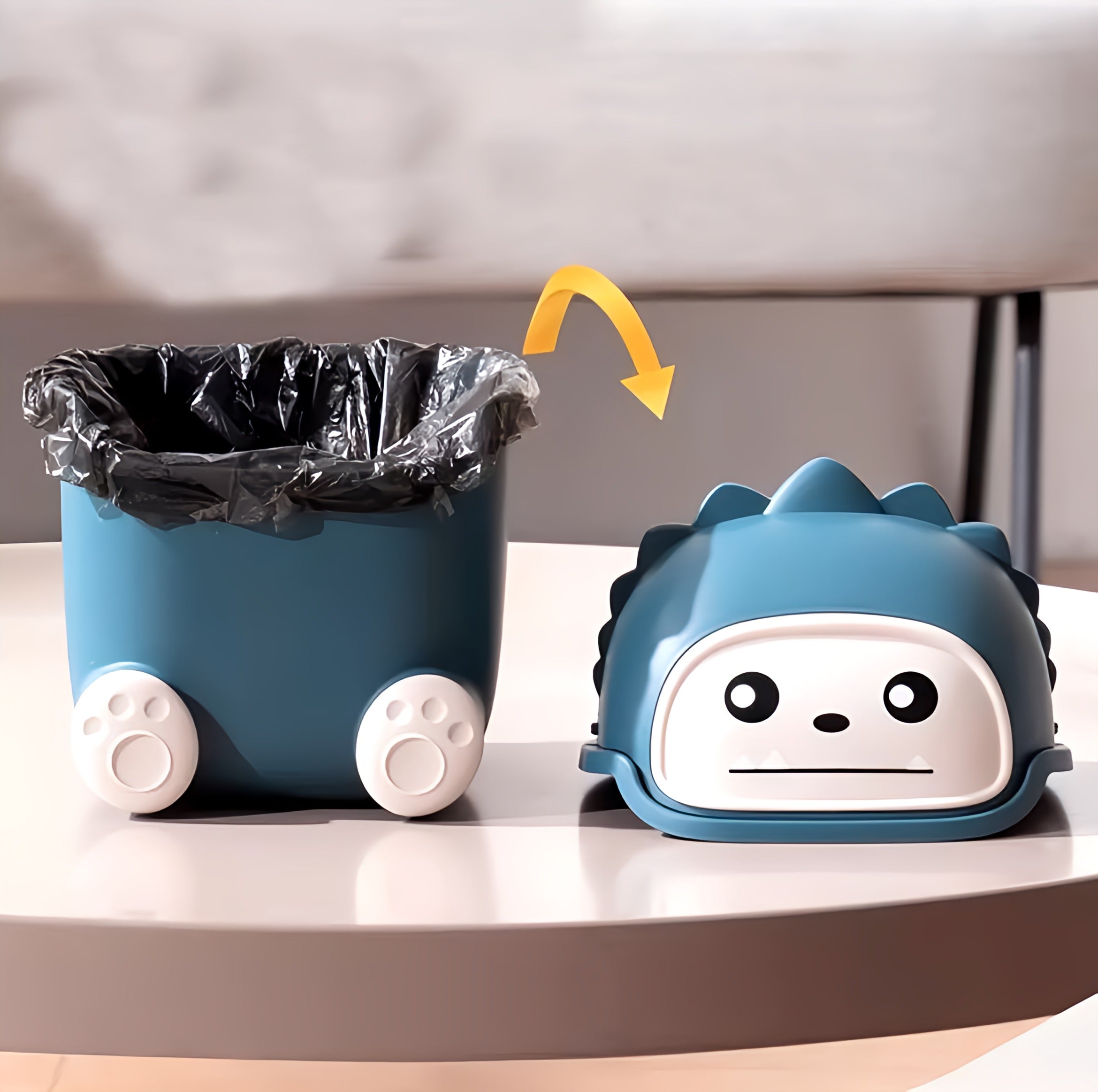 Kids' Desktop Trash Bin