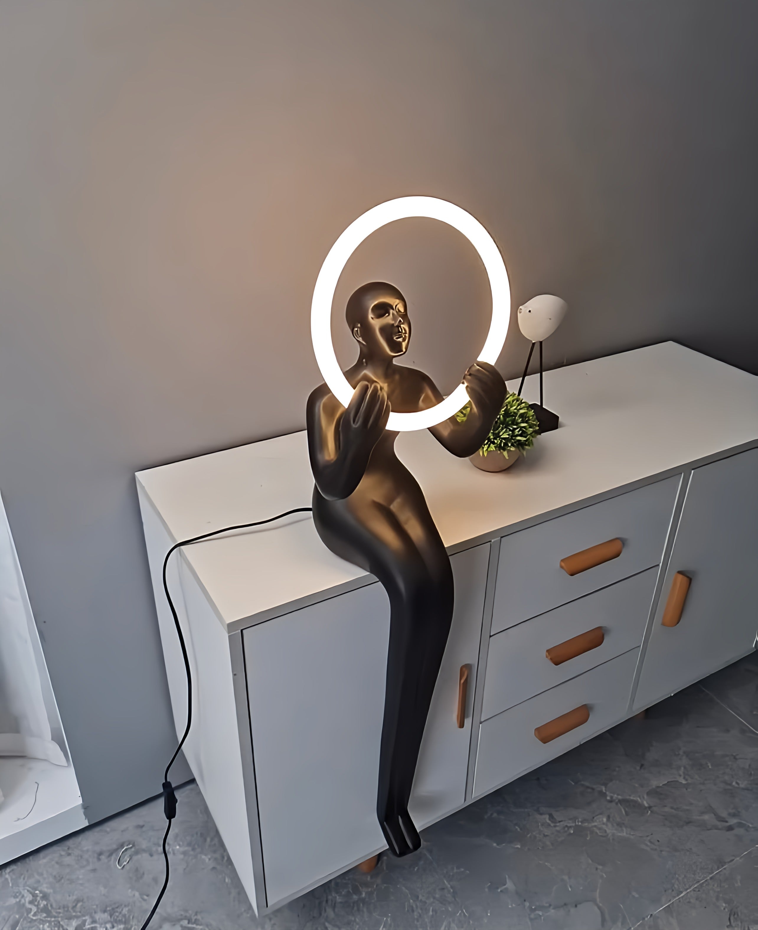 Modern Statues Lighting