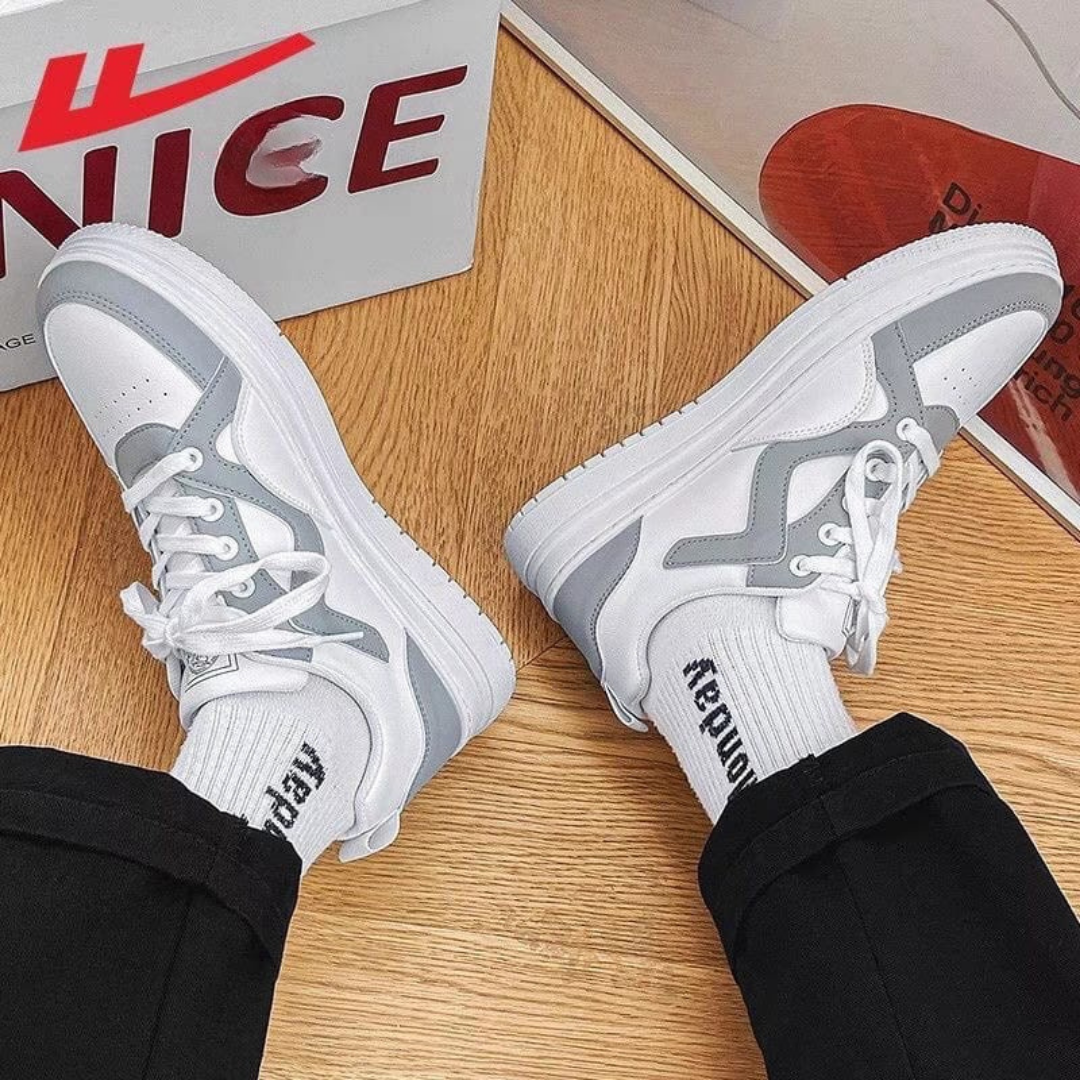 Woumi sneakers