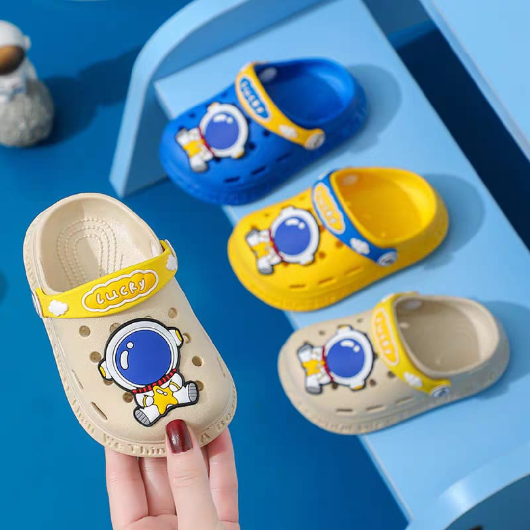 Astronaut Beach slipper