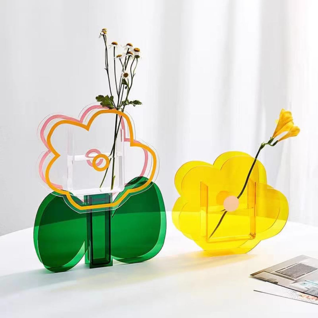 Summer table vase