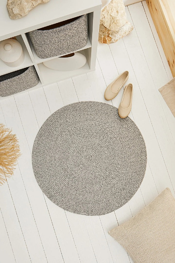 Round Rug