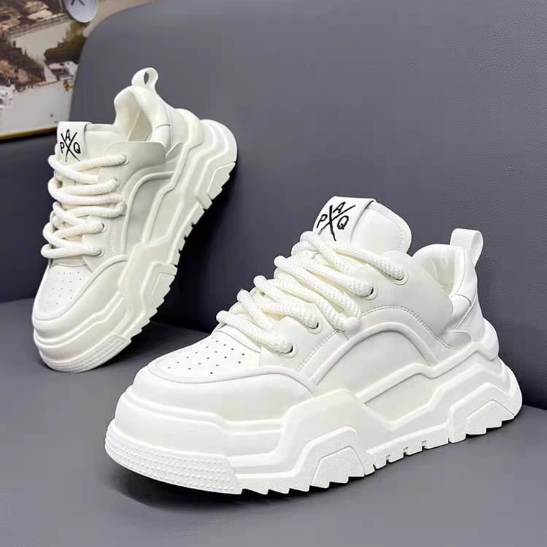 Polka sneakers