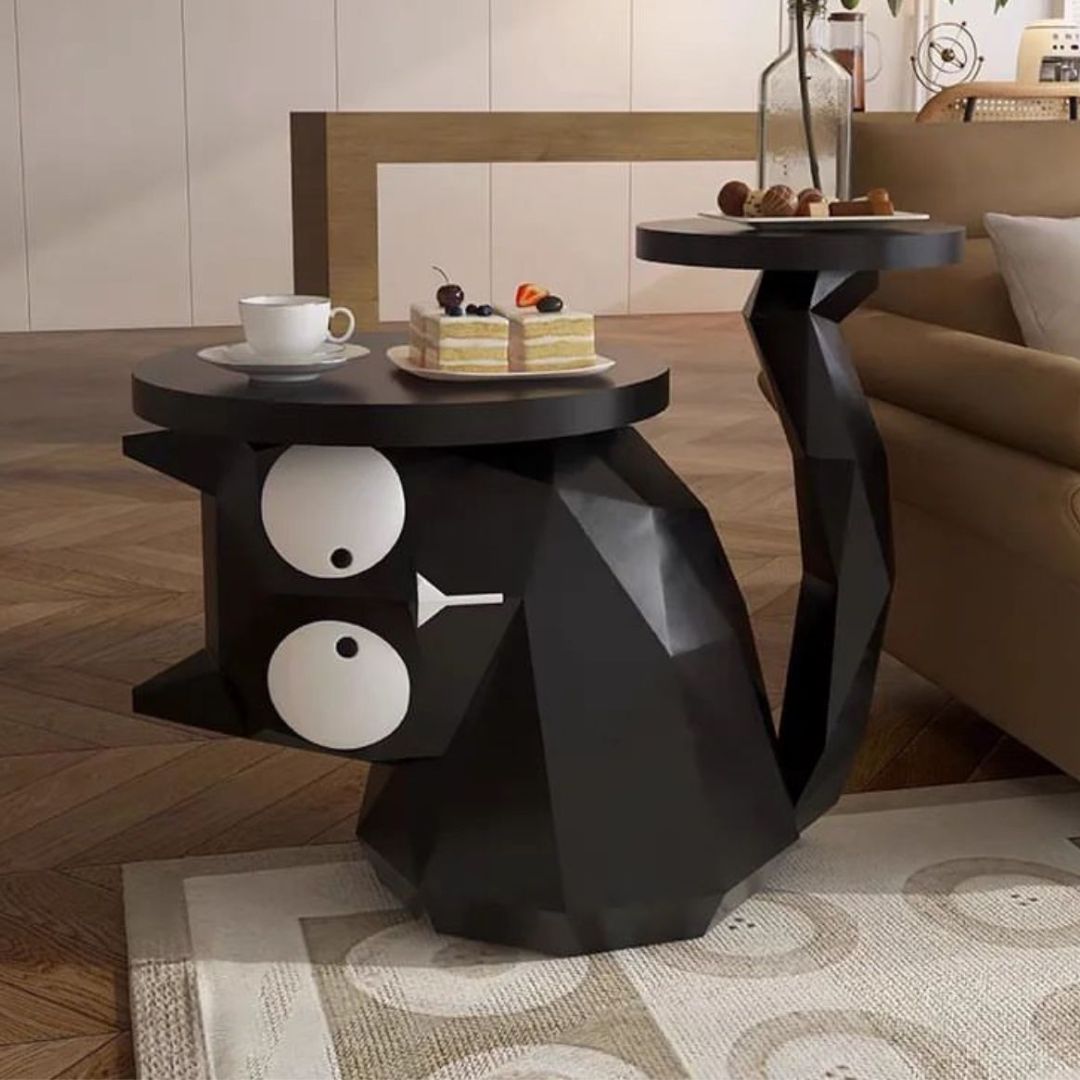 Curvy Cat side Table