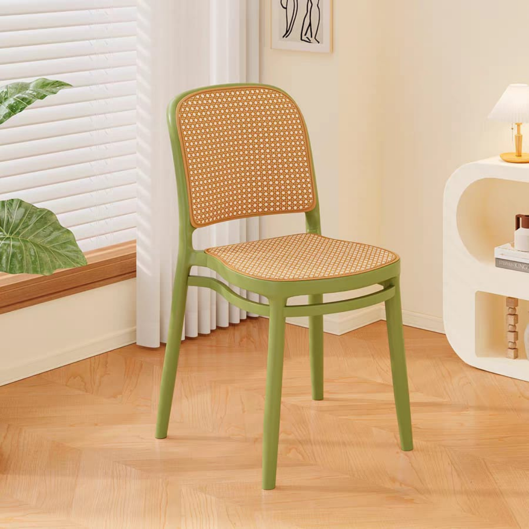 Rira rattan chair