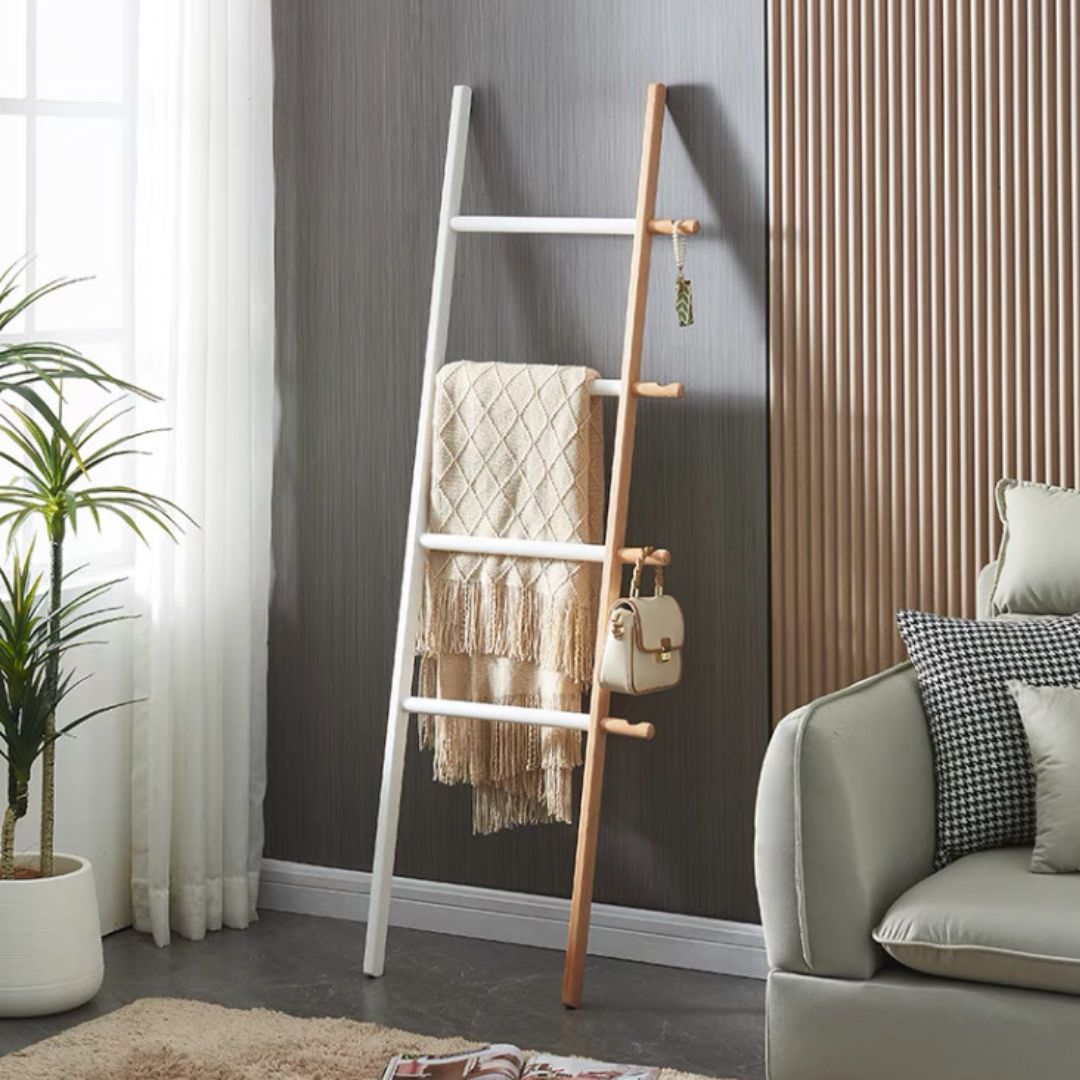 Modish Ladder Organizer