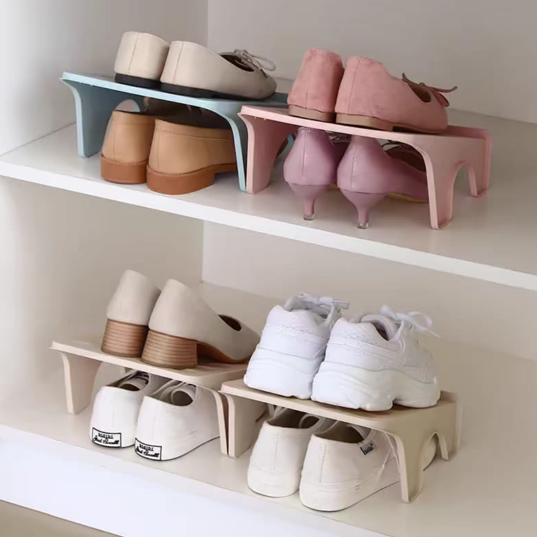 The small shoe rack