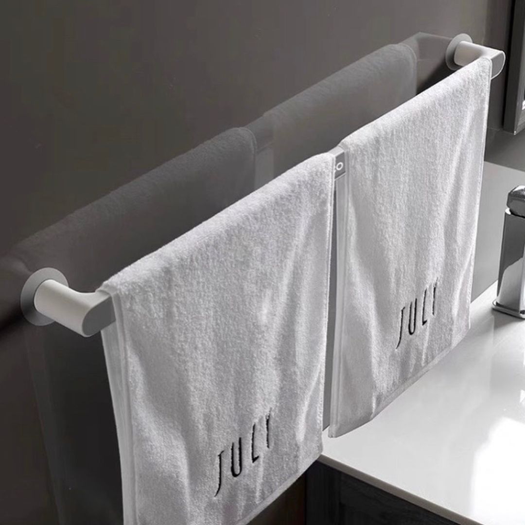 Ecoco Towel Hanger