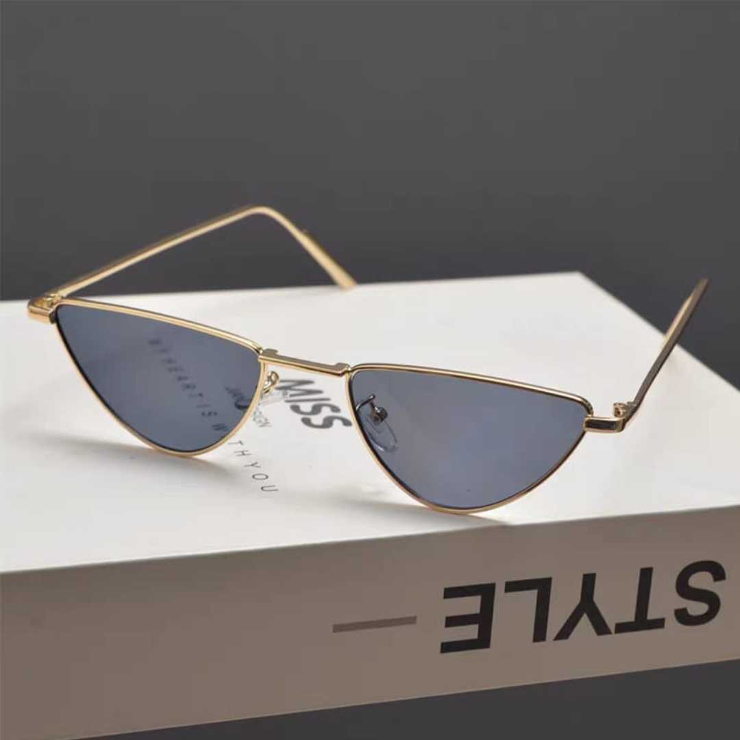 Laria shades