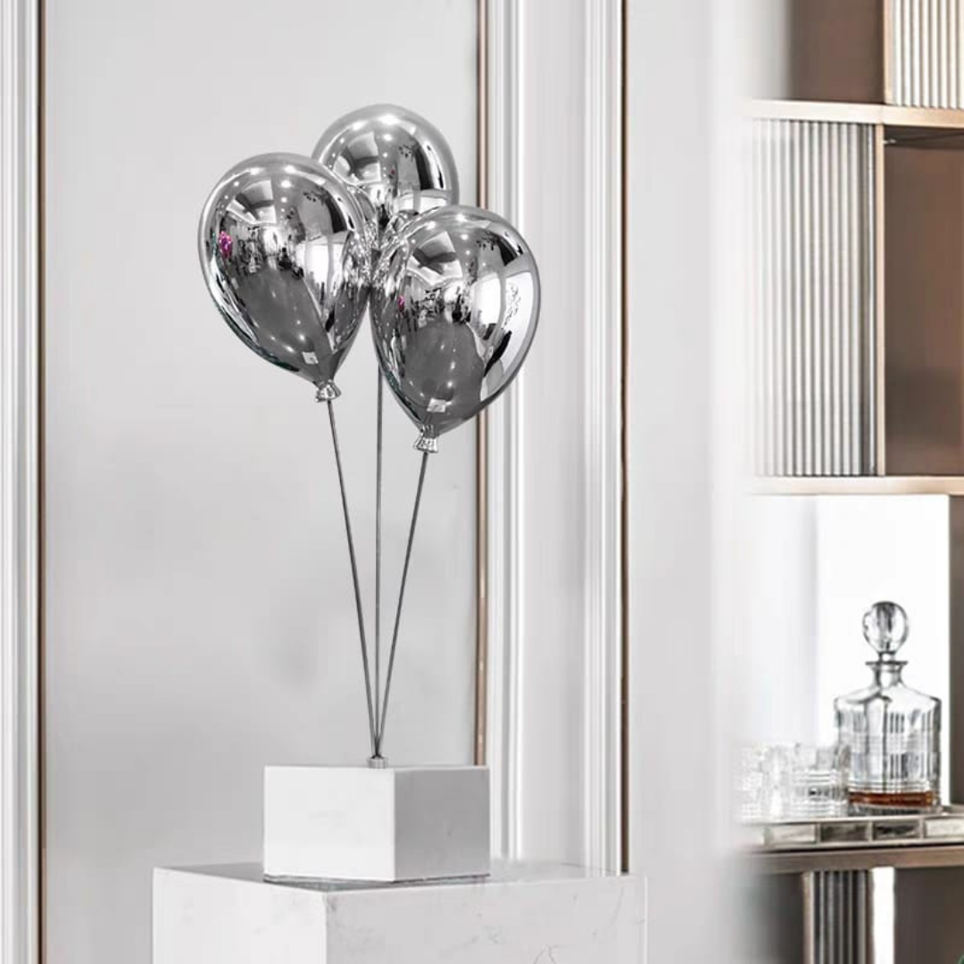 Balloon sculpture