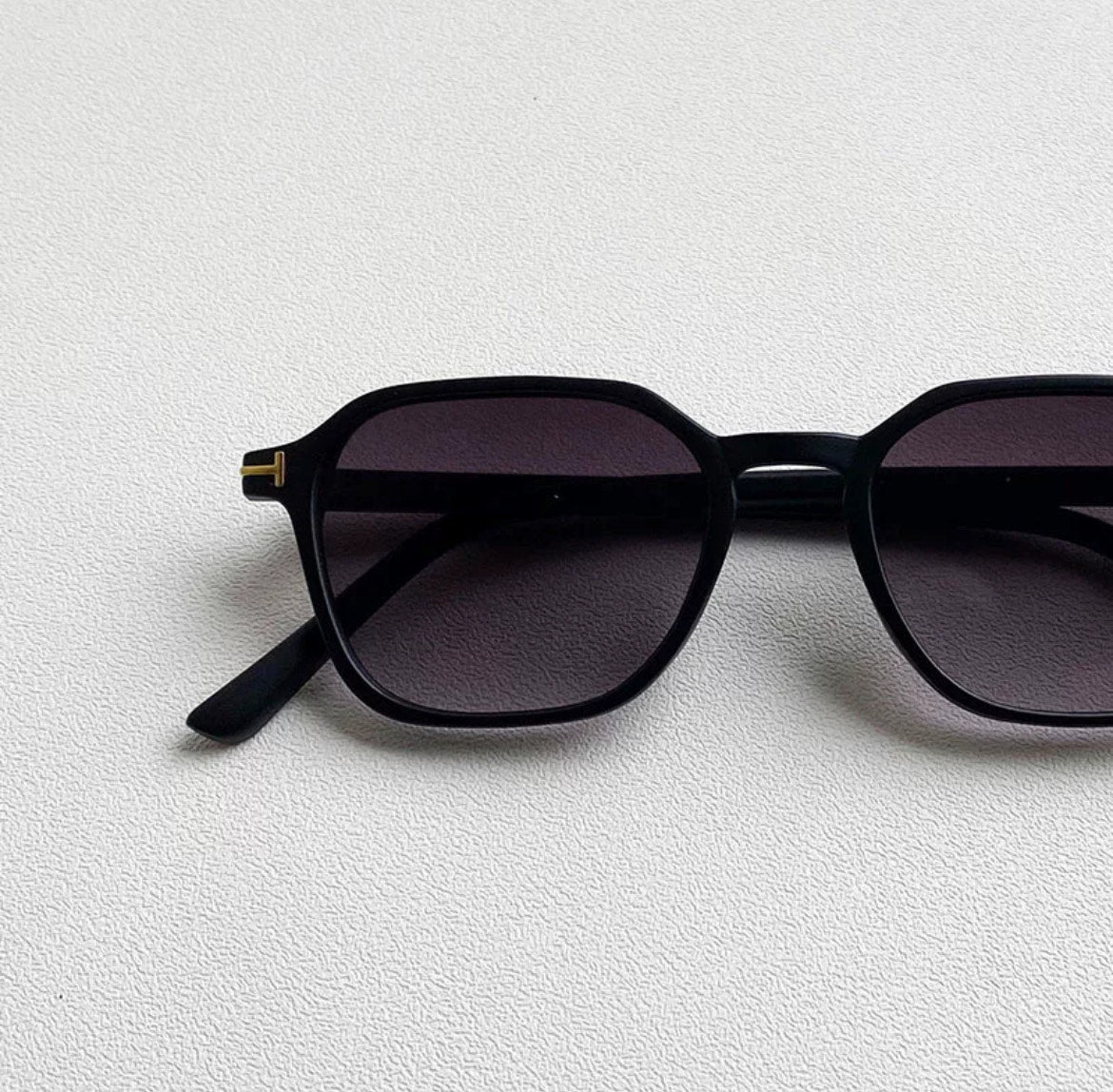 CRD 01 Unisex Sunglasses