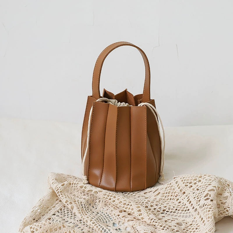 The Cliona bag