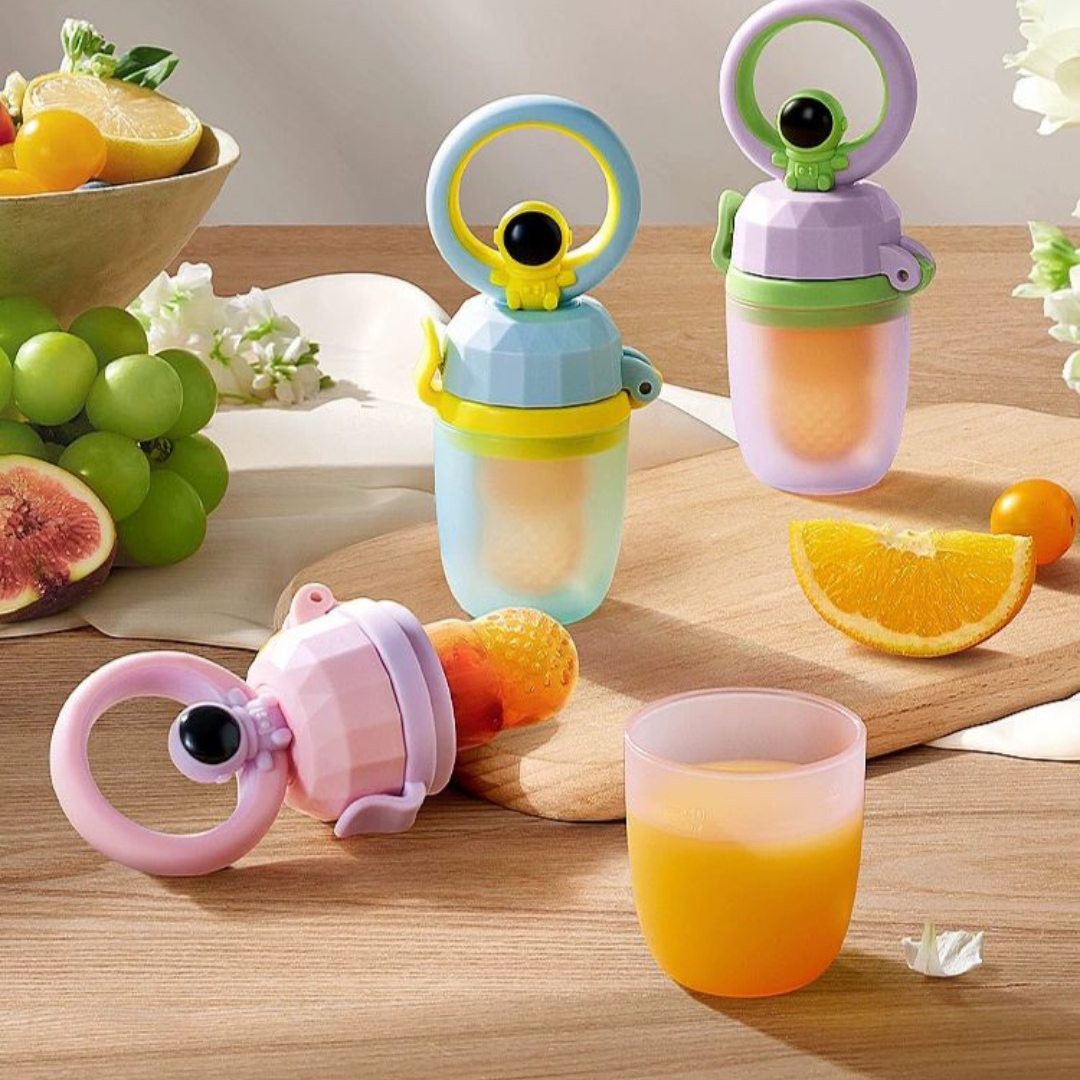 Babies fruits feeder