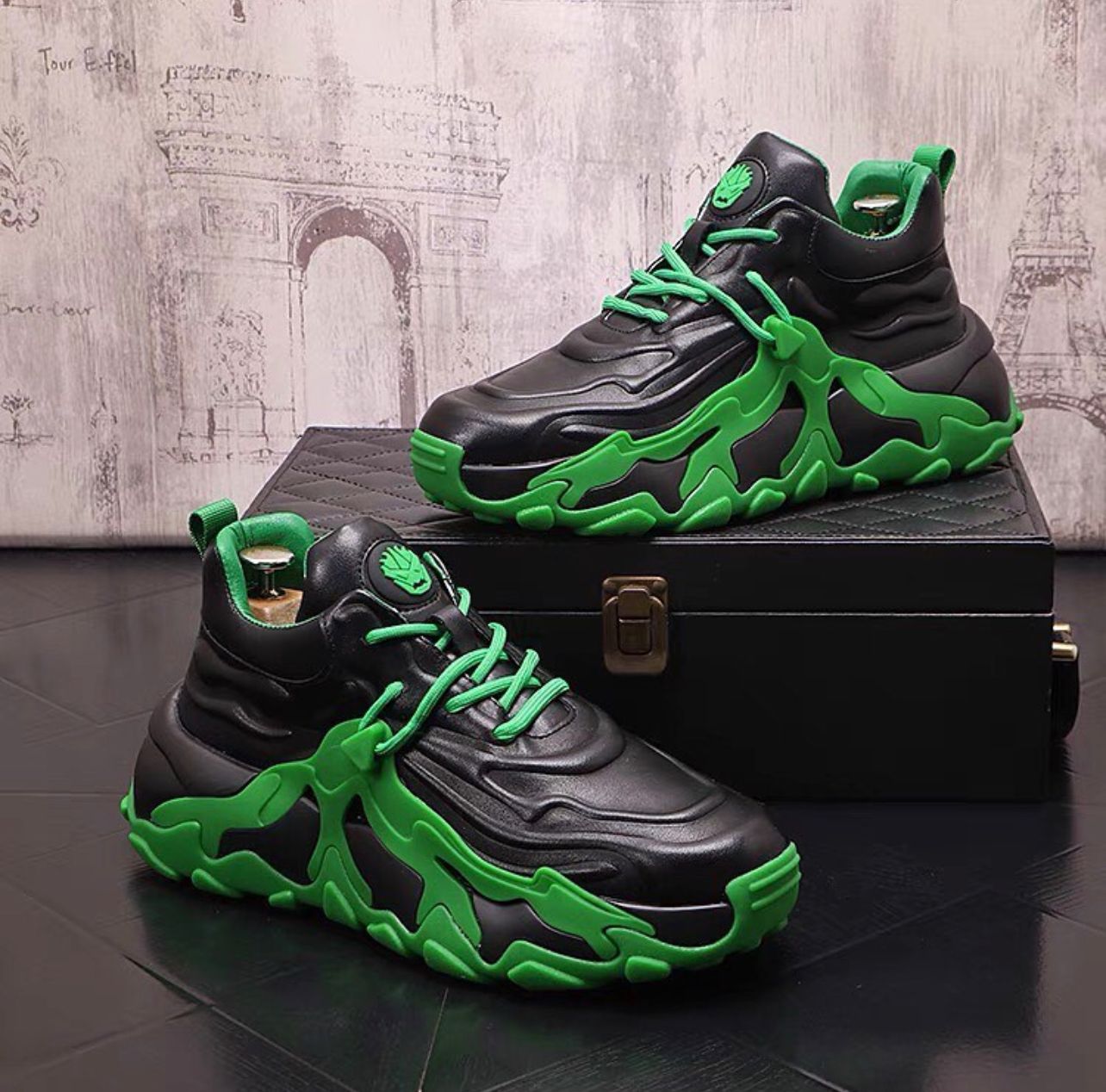 Hulk Sneakers