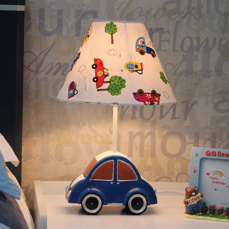 Car shape table lamp