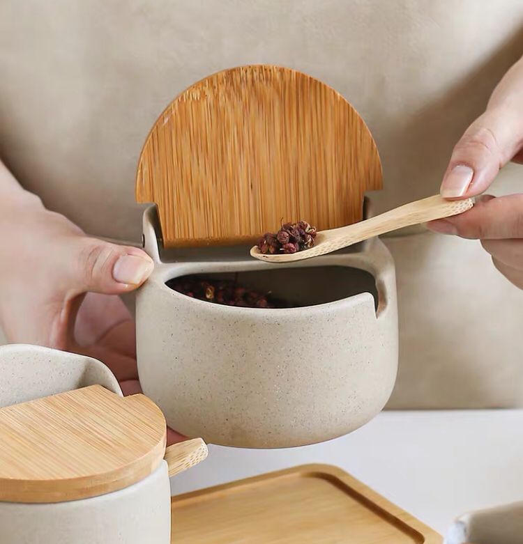 Ceramic Seasoning Jar Set With a Tray