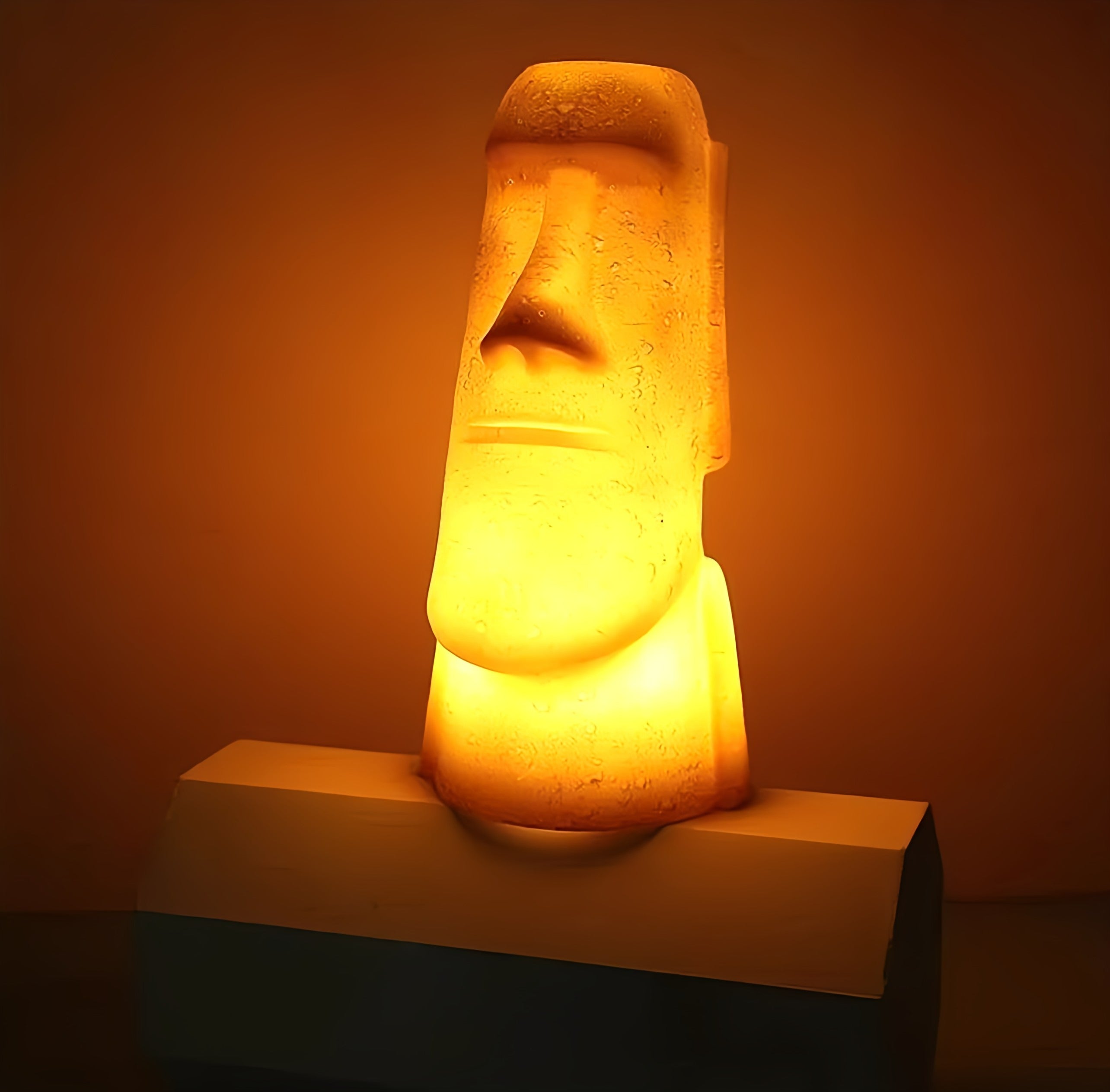 Schnoz Lamp