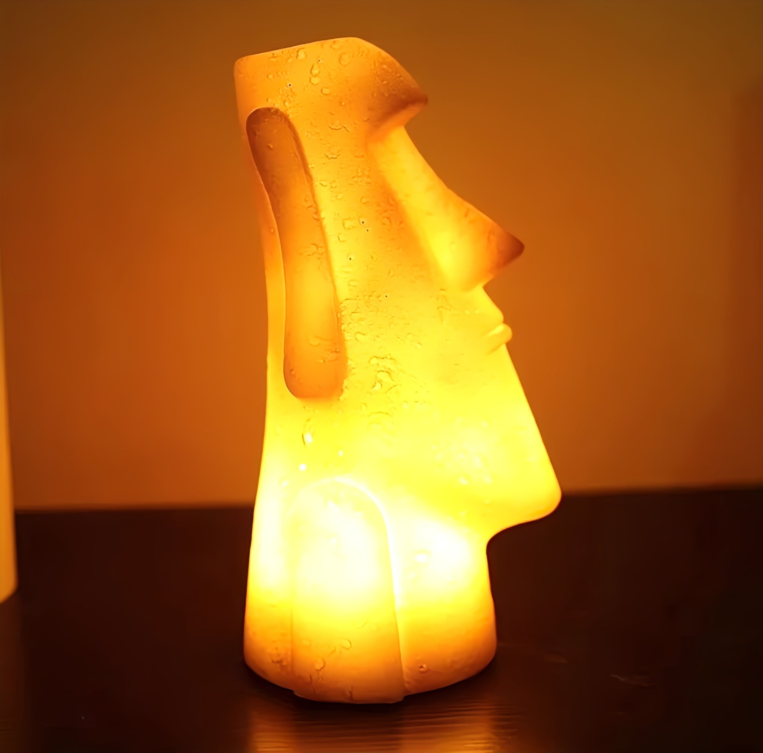 Schnoz Lamp