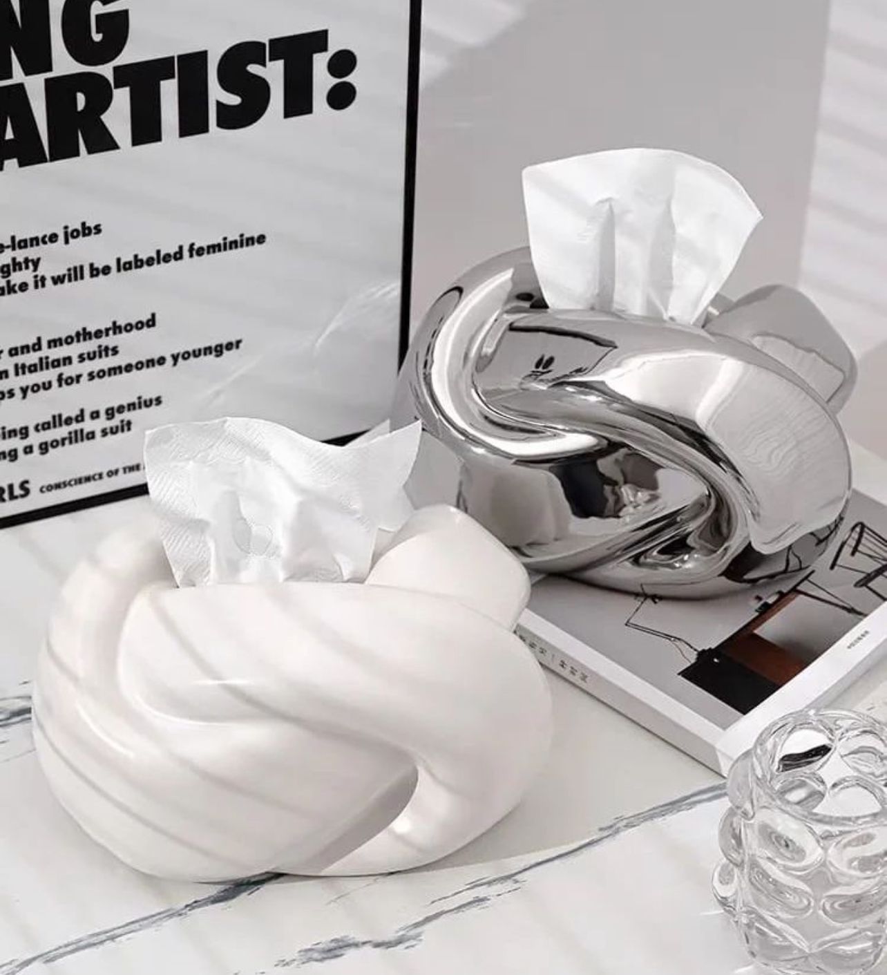 Knot & More Tissue Holder