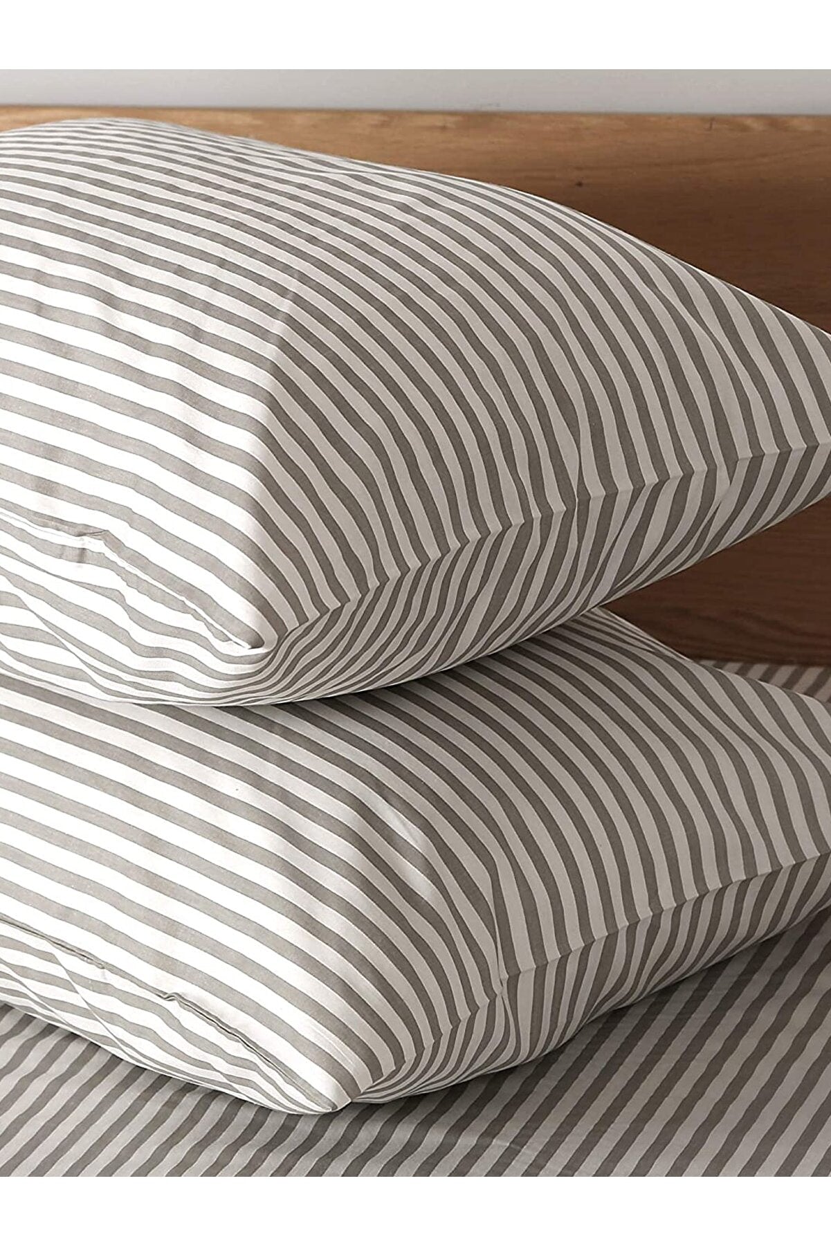 Double Size Bed Set